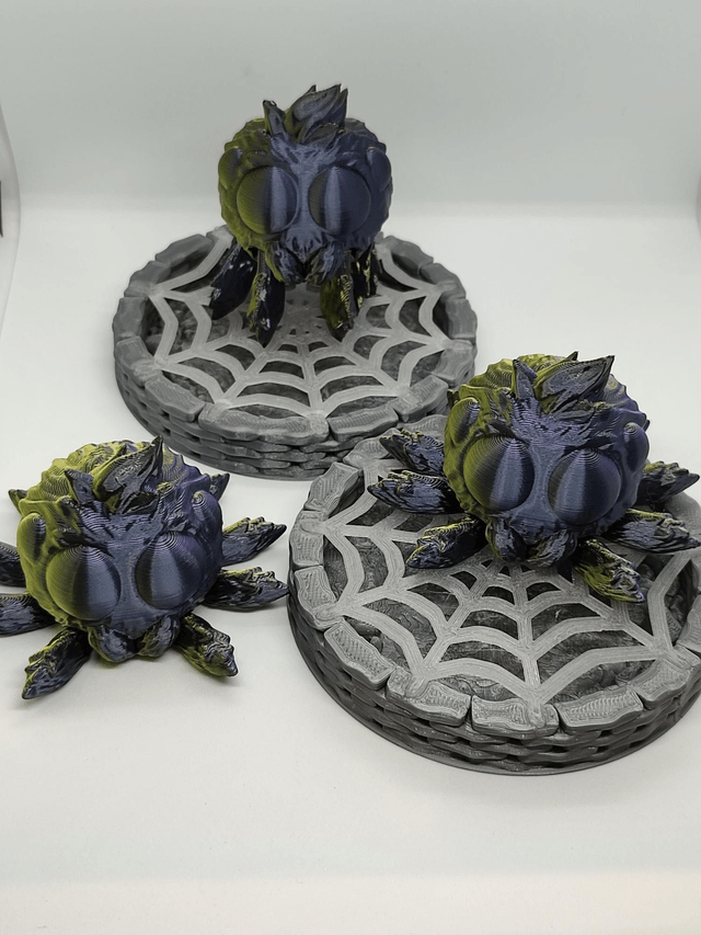 Spider Puffling Figurine with Articulated Joints and Glow in the dark Cobweb, Fantasy Spider Puffling, Glow in the dark Cobweb + Well Base, Articulated Toy Collectible, Unique 3D printed Spider, Halloween Decoration,
Fantasy Spider Puffling Figure