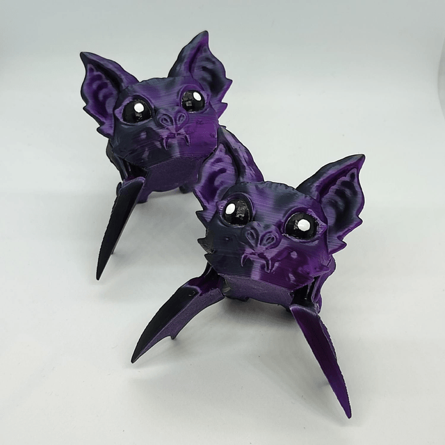 Bat Fidget, Articulated Bat 3D Printed, Halloween Bat Decoration, Poseable Bat, Spooky, Creepy Bat, Gothic Bat Figure, Flexible Bat