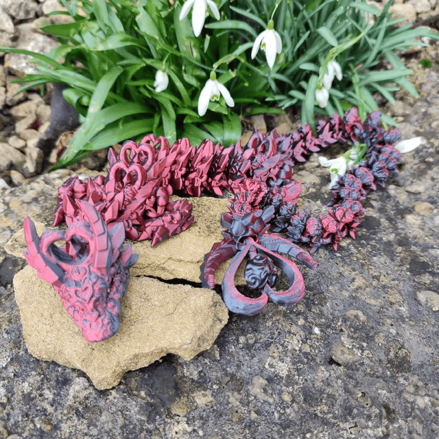 Dark Heart Dragon – Articulated Fantasy Figurine & Unique Gift for Dragon Lovers, 3D Printed Dark Heart Dragon 
