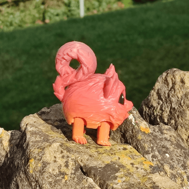 Squirrel, 3D Printed Articulated Squirrel – Poseable & Fun Desk Toy
