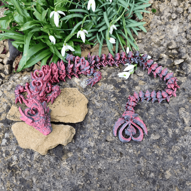 Dark Heart Dragon – Articulated Fantasy Figurine & Unique Gift for Dragon Lovers, 3D Printed Dark Heart Dragon 